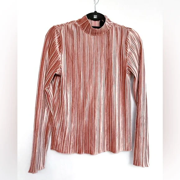 J.O.A. Los Angeles Revolve Pleated Mock Neck Velvet Top Baby Pink Size Small JOA - Picture 6 of 9
